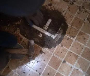 水富卫生间漏水维修公司为您分享下卫生间渗水如何处理及注意事项